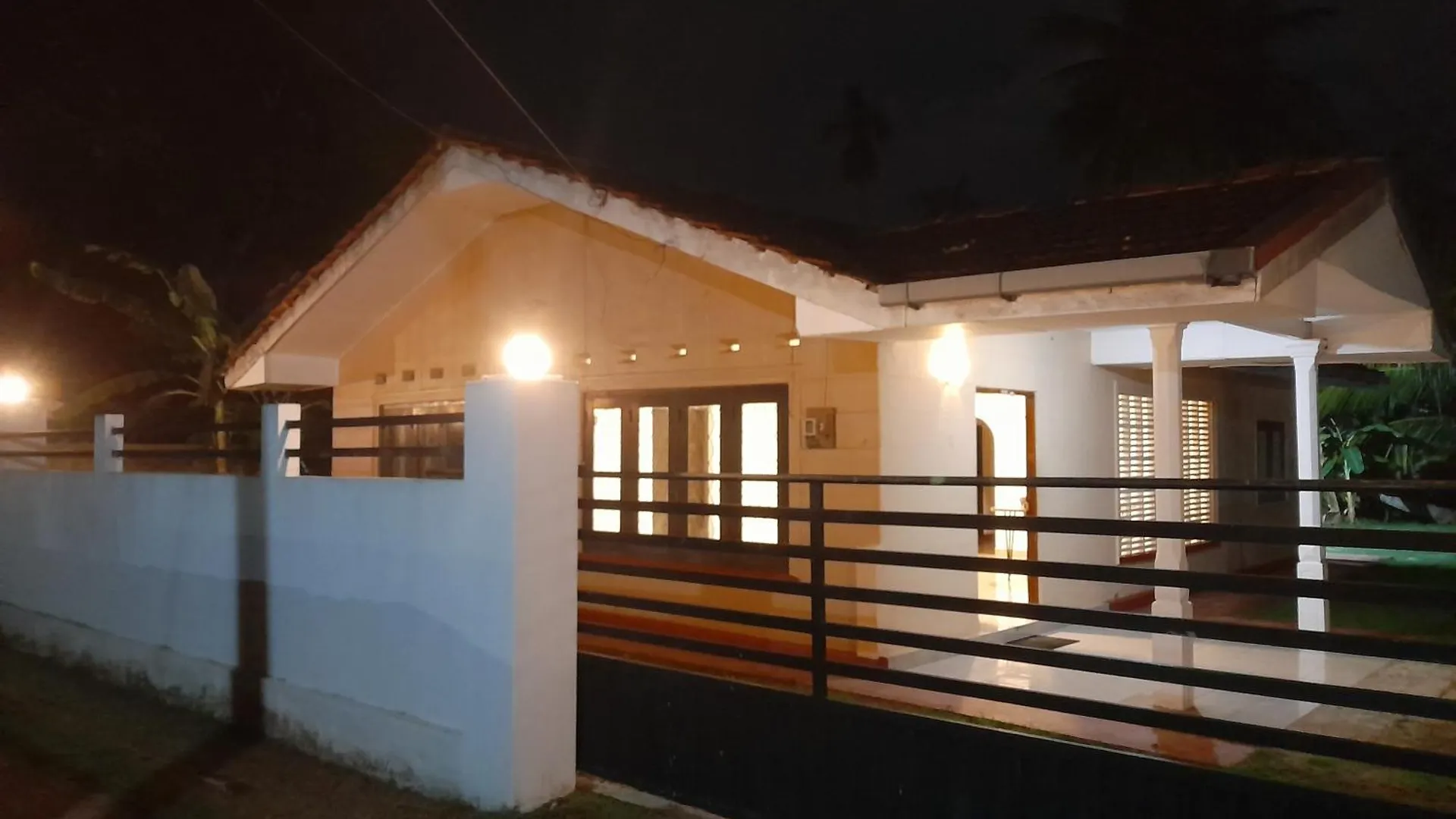 Gloria Cottage Non Ac location