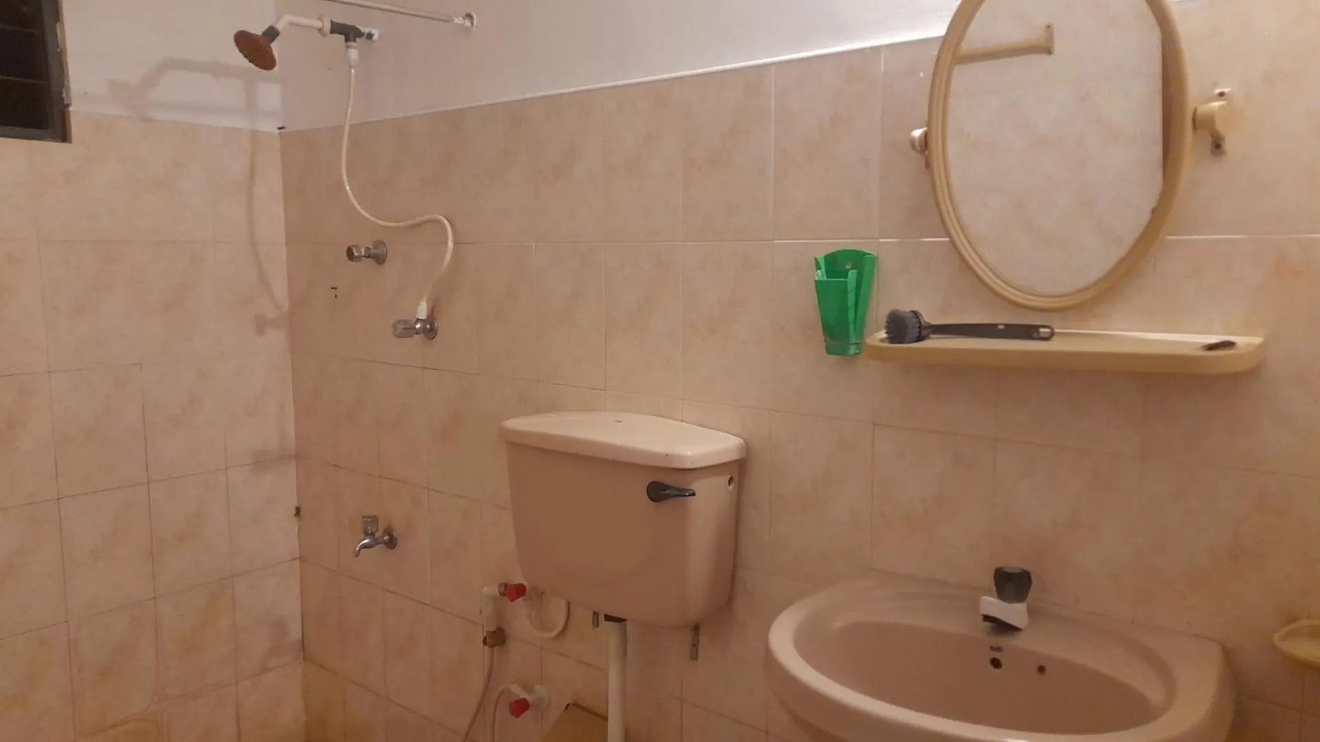 Gloria Cottage Non Ac نيجومبو 0*,