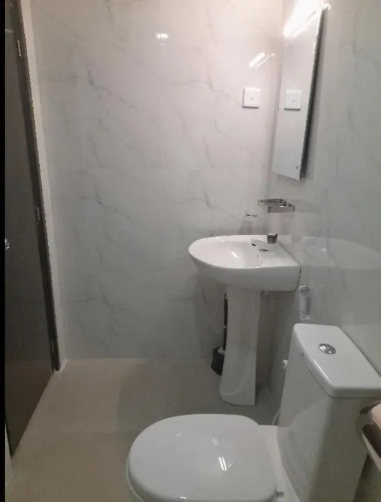 Gloria Cottage Non Ac نيجومبو بيت ضيافة